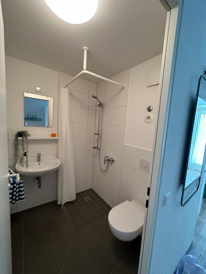 Stilvolles Und Modernes Appartement Mit Sonnigem Balkon In Flughafen- Und Messenaehe 31 ไลน์เฟลเดิน-เอคเทอร์ดิงเงน ภายนอก รูปภาพ